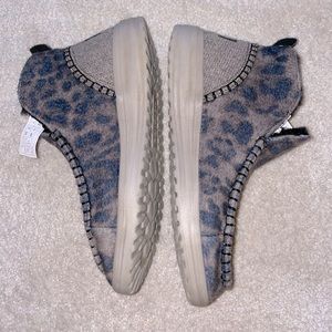 Cute cheetah Hey Dude shoes